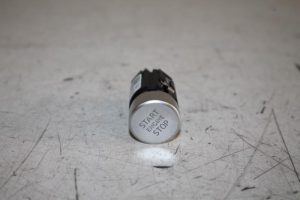 17810944 – 8W1905217 – Start/Stop schakelaar