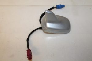 17794048 – 8R0035503E – GPS Antenne