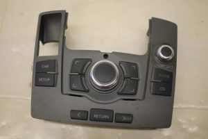 17801789 – 4F1919610T – Regeleinheit Multi Media