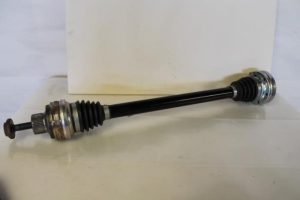 17792712 – 8K0501203M – Aandrijfas links-achter