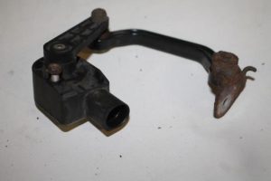 17825763 – 4F0505465M – Xenon hoogteregelaar