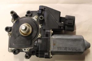 17787023 – 8L3959802 – Raammotor Portier