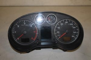 17826740 – 8P0920981B – Instrumentenbrett