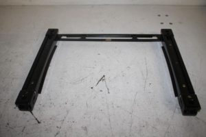 17814928 – 4M0881677A – Steun (diversen)