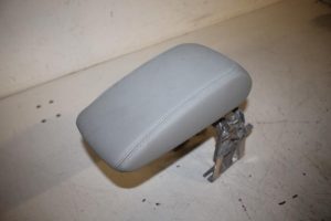 17816009 – 8V0864283BC5 – Stütze (sonstige)