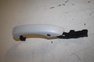 17809545 – 4H0837206 – Türgriff 4-türig rechts vorne