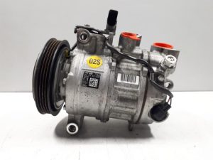 21761989 – 4K0816803J – Air conditioning pump