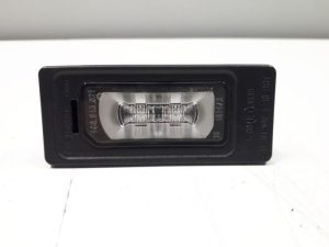20821036 – 4G0943021 – Kennzeichenbeleuchtung