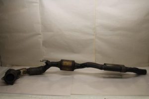 17794950 – 8J0253059J – Katalysator