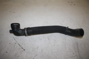 17806310 – 4G0121049L – Radiator hose