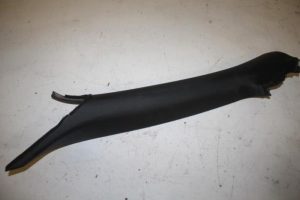 17832128 – 8J7867233C24A – Säule links vorne