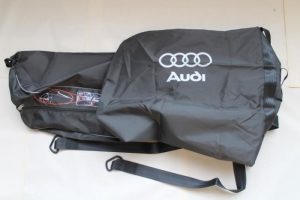 17793364 – 4L0885215A – Bekleding bagageruimte