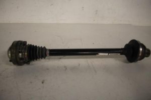 17818036 – 8K0501203K – Aandrijfas links-achter