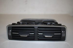 17817594 – 4M0819203C6PS – Luchtrooster achter