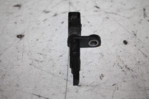17815764 – 4M0927807C – ABS Sensor
