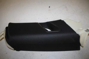 17818899 – 4M0867287HK23 – Säulenverkleidung links hinten