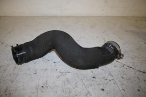 17816863 – 8R0145737H – Intercooler Slang