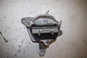 17816629 – 8K0399151CN – Gearbox mount