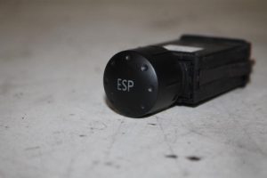 17823011 – 8N0927134B98 – ESP Schakelaar