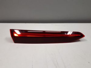 20819948 – 10A945307 – Achterlicht links