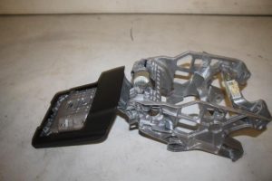 17827365 – 4K0864283D – Stütze (sonstige)