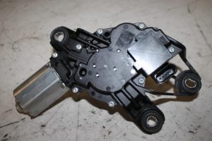 17816571 – 5K6955711B – Ruitenwissermotor achter
