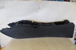 17791796 – 8K0863244A6PS – Mittelkonsole