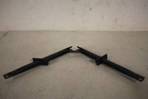 17819368 – 8W7805629 – Stütze (sonstige)