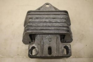 17796758 – 8N0199555C – Versnellingsbak Steun