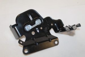 17792603 – 03G131133D – Steun (diversen)