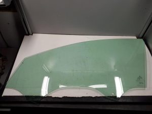 21796643 – 5G4845201B – Door window 4-door, front left