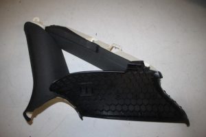 17828758 – 4G5867288BBI – Säulenverkleidung rechts hinten