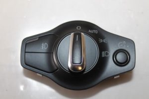 17793562 – 8K0941531BAWEP – Licht Schakelaar