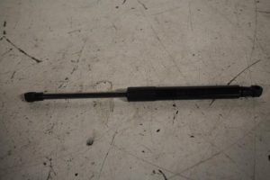 17813852 – 8R0823359A – Gasdemper Motorkap links