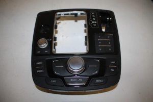 17818158 – 4G2919610B – Regeleinheit Multi Media