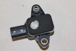 17788266 – 8P0955557 – Airbag Sensor