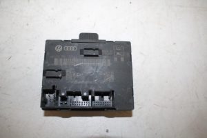 17830331 – 4G8959795J – Zentralverriegelung Modul