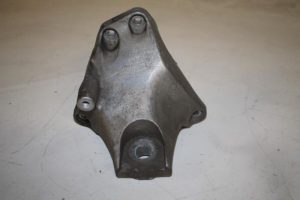 17826451 – 4E0399113AJ – Gearbox mount