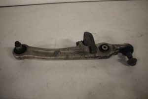 17833306 – 4E0407151L – Draagarm onder links-voor