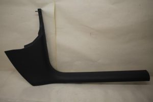 17797351 – 8U18672724PK – A-stijl Afdekkap rechts