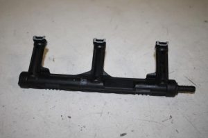 17805004 – 06E133681L – Kraftstoffverteiler
