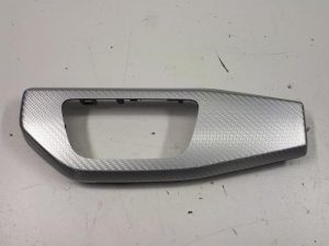 20224966 – 8W1853186LWG1 – Dashboard sierlijst