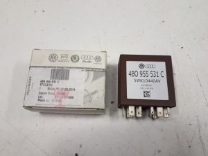 22115190 – 4B0955531C – Relais