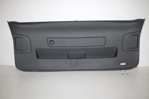 17803067 – 4G9867979C6PS – Tailgate trim