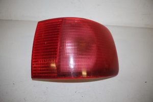 17809986 – 4A9945096 – Achterlicht rechts