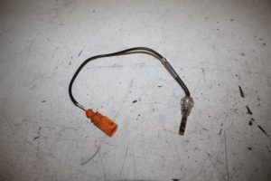 17811397 – 059906088P – Exhaust heat sensor