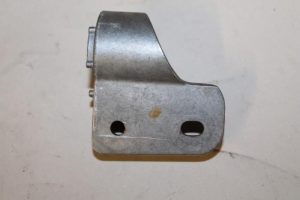 17789697 – 4E0713124M – Steun (diversen)