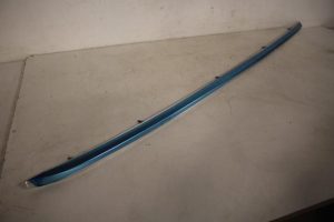 17820146 – 4M0860022C3Q7 – Dakrail rechts