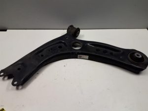 18009389 – 5Q0407151J – Front lower wishbone, left