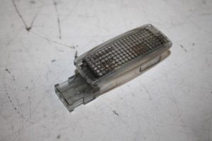 17831670 – 3B0947113 – Lampe